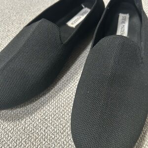 STEVE MADDEN SABIN FABRIC WOMENS BLACK FLATS 8.5
